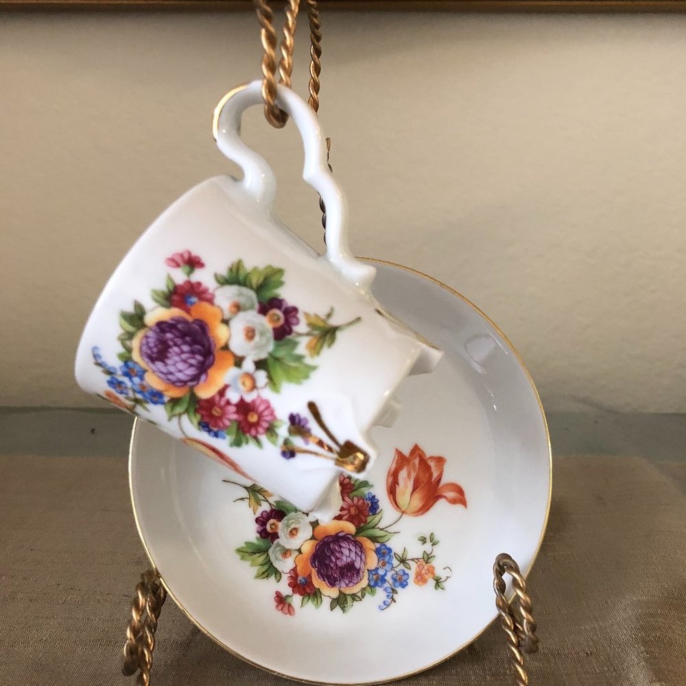 BAVARIA VERY BEAUTIFUL CUP & SAUCER